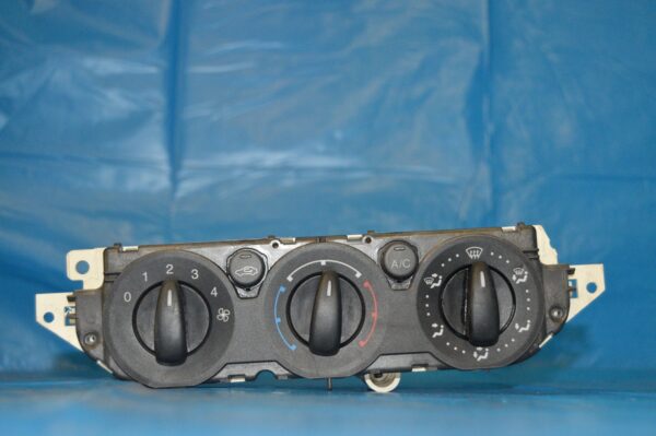 Ref. 3M5T19980AC  Comando Controlo do Ar Condicionado Ford