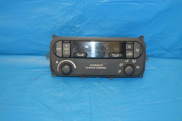 Ref. P05127379AA Comando Controle do Ar Condicionado Chrysler Voyager IV