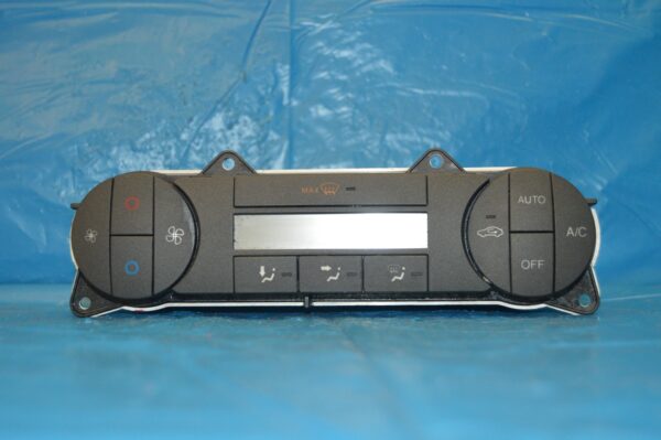 Ref. 3S7TI8C612AJ Comando Controle do Ar Condicionado Ford
