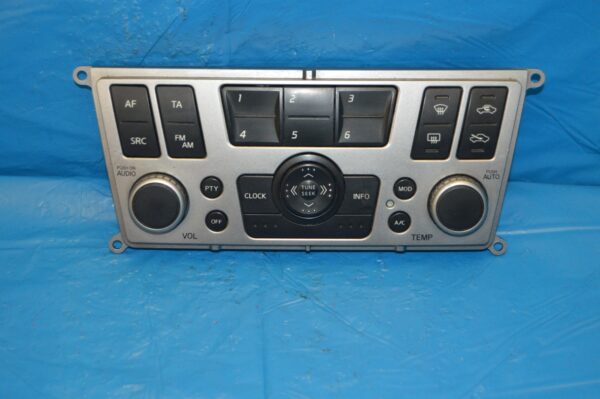 Ref. 40832526H Comando Controle do Ar Condicionado Nissan Almera II