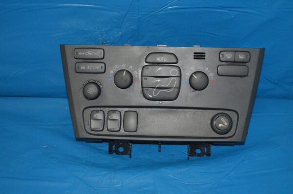 Ref. 9452368 Comando Controlo do Ar Condicionado Volvo S80