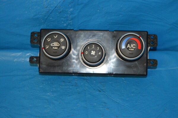 Ref. 972502EXXX Comando Controlo do Ar Condicionado Hyundai Tucson