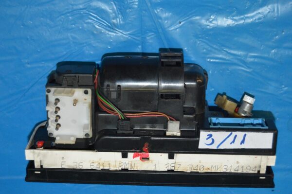 Ref. E366411 Comando Controlo do Ar Condicionado BMW Serie 3 - Imagen 2