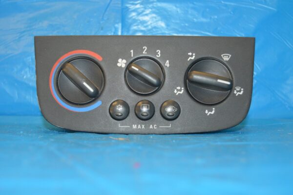 Ref. 1558869I209 Comando Controlo do Ar Condicionado Opel