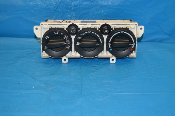 Ref. 552830000125 Comando Controlo do Ar Condicionado Kia Cerato