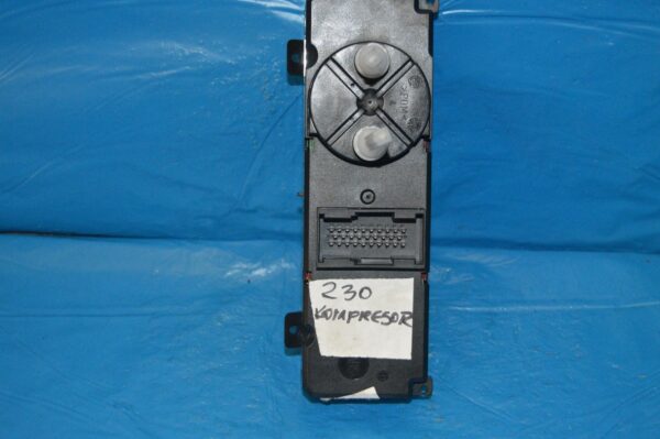 Ref. 1708300385 Comando Controlo do Ar Condicionado Mercedes SLK - Imagen 2