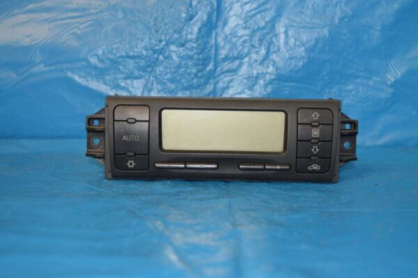 Ref. 1M0820043D Comando Controle do Ar Condicionado Seat