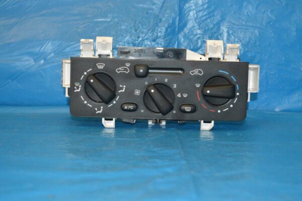 Ref. F664479W Comando Controlo do Ar Condicionado Citroen C2 /C3