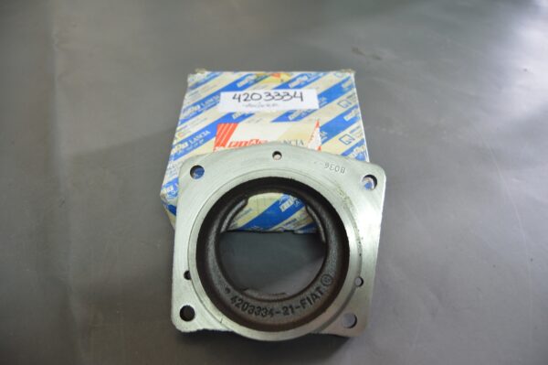 Ref; 4203334 Flange da Caixa de Velocidades - Lancia A112 4 ou 5 Velocidades; Fiat 127, Panda, Panda 4X4, Uno NOVO - Imagen 2