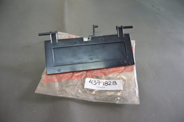 Ref; 4379828  Tampa de Sofagem - Fiat Ritmo Novo