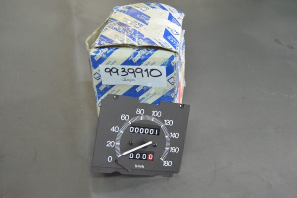 Ref; 9939910 Conta Kilometros - Lancia Y10 Fire Touring NOVO