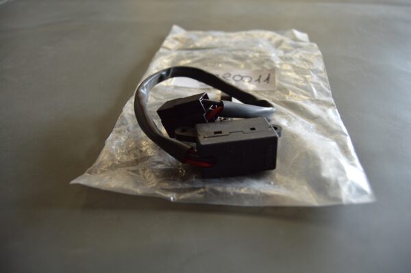 Ref;5920011- Interruptor do Ventilador de Aquecimento  Fiat Ducato 1ª Serie  NOVO
