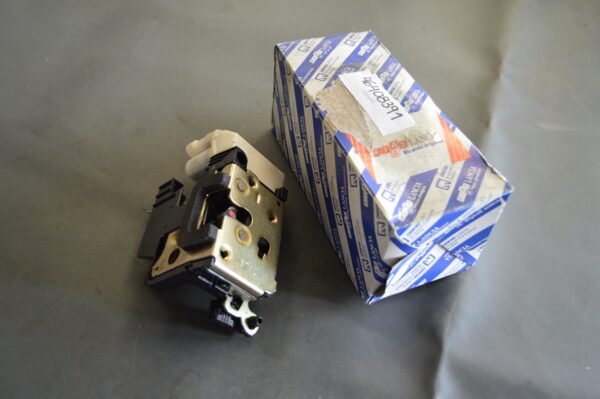 Ref; 46408391 Fechadura Dianteira Esquerda - Lancia Y NOVO - Imagen 2