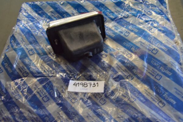 Ref:4198731 Farol Dianteiro Direito - Fiat 124 Special - Imagen 2