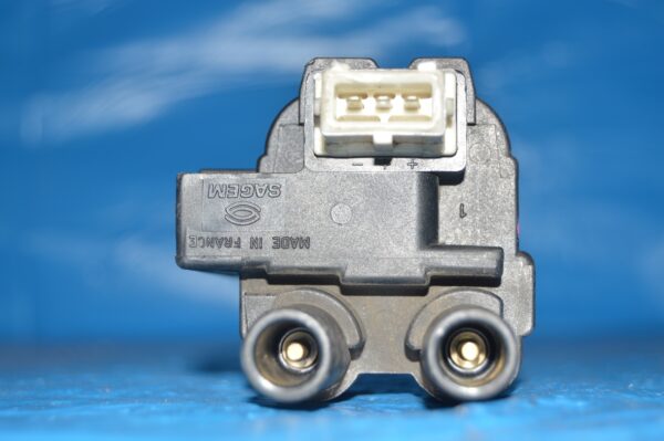 Ref: H7700100589 Bobine de Ignição Renault Megane 1.6 (1997-1999) - Imagen 2