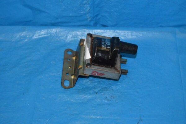 Ref: 0040100253 Bobine de Ignição BARU Opel