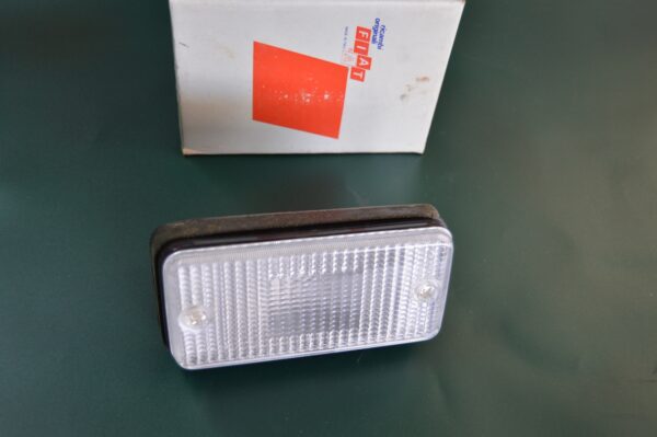 Ref: 4371182 Faro Dianteiro - Fiat 128 NOVO