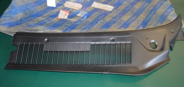 Ref: 82464155 Painel Para-brisas Esquerdo - Lancia Dedra Integrale NOVO