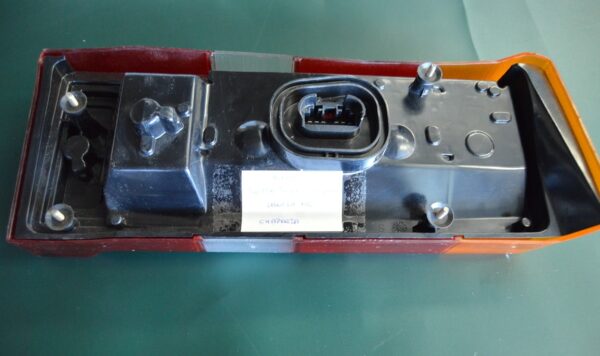 Ref: 7618550 Farolim Traseiro Esquerdo - Lancia Y10 NOVO - Imagen 2