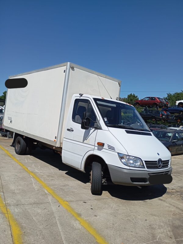 Mercedes-Benz Sprinter 413 CDI USADO - Imagen 2