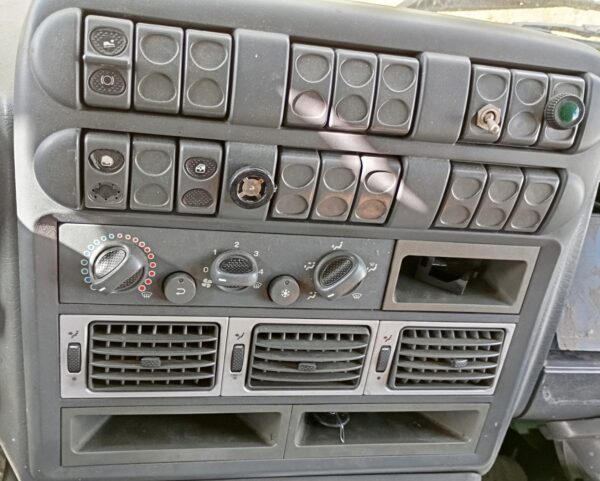 Iveco ML 140E25 Para Peças - Imagen 5