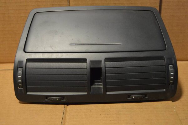 Ref: 1Z0820951 Painel Central Saída de Ar Condicionado - Skoda Octavia