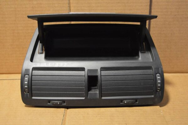 Ref: 1Z0820951 Painel Central Saída de Ar Condicionado - Skoda Octavia - Imagen 2