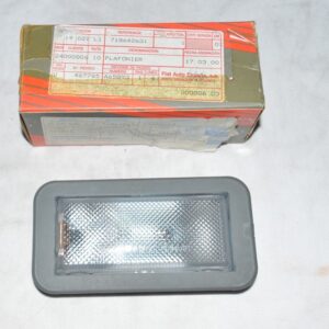 Ref: 718642631 Luz de Teto Interior - Fiat  NOVO