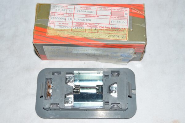 Ref: 718642631 Luz de Teto Interior - Fiat  NOVO - Imagen 2
