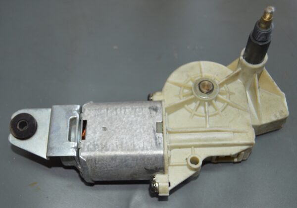 Ref: 7626739 Motor Limpa Parabrisas - Lancia Y10 NOVO
