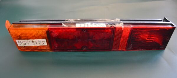 Ref: 4415356 Farolim Traseiro Esquerdo - Fiat Ritmo; Lancia; Alfa Romeo NOVO